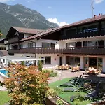 Rheinischer Hof Готель Гарміш-Партенкірхен