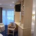 Rheinischer Hof 4* Гарміш-Партенкірхен