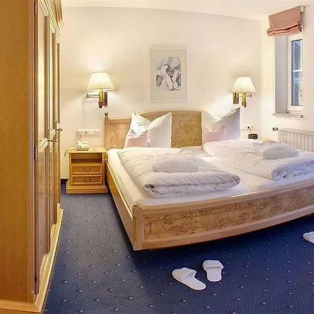 Hotel Rheinischer Hof Garmisch-Partenkirchen