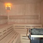 ホテル ライニッシャー ホフ 4*