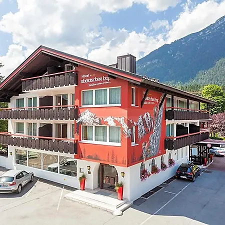 Отель Rheinischer Hof 4*