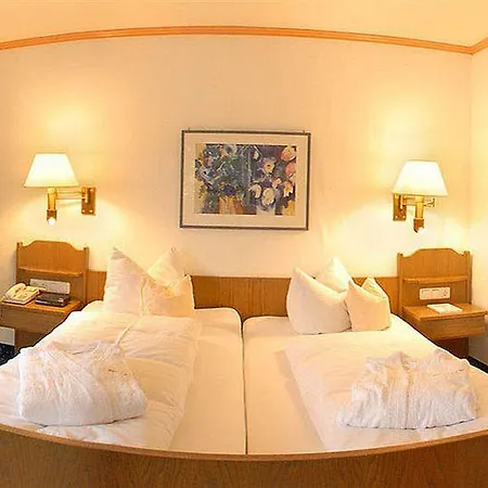 Hotel Rheinischer Hof